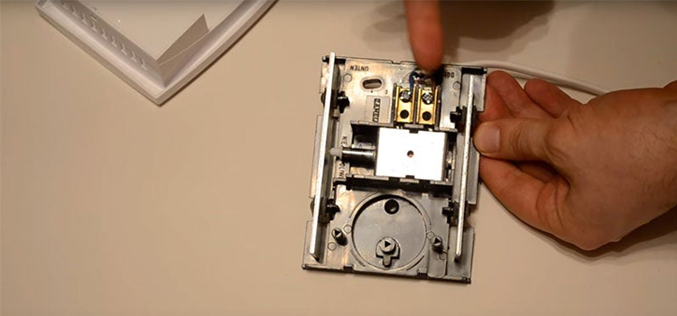 fix door bell in Vineyard